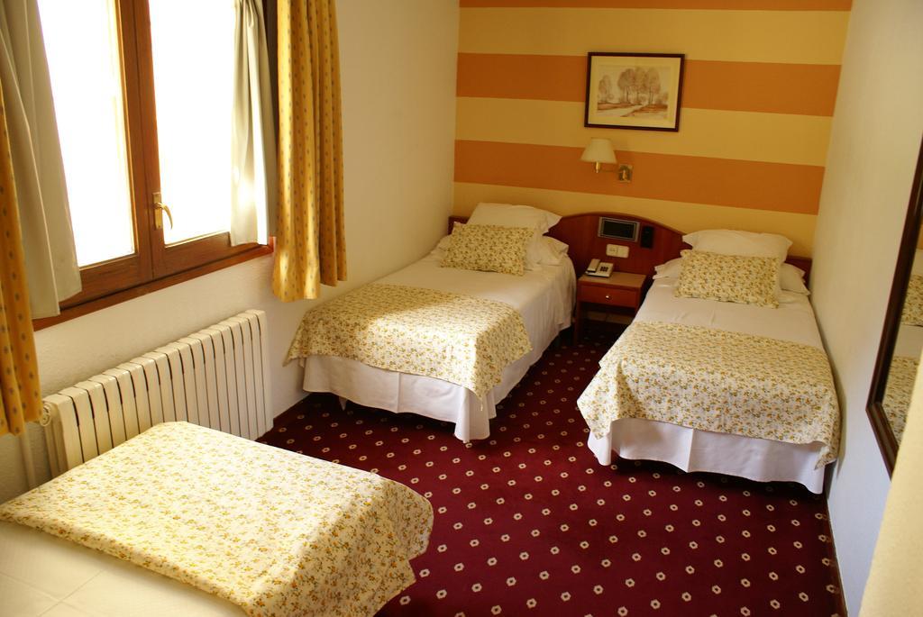 Hotel Edelweiss Arties Δωμάτιο φωτογραφία